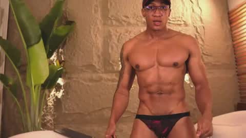 Snapshot of logan_varela chatting on 03.02.25 logan_varela online show from 03.02.25