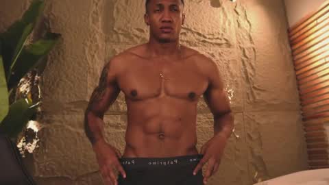 Snapshot of logan_varela chatting on 03.04.25 logan_varela online show from 03.04.25