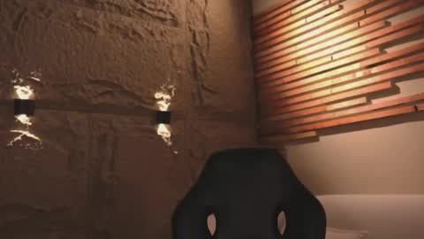 Snapshot of logan_varela chatting on 03.05.25 logan_varela online show from 03.05.25