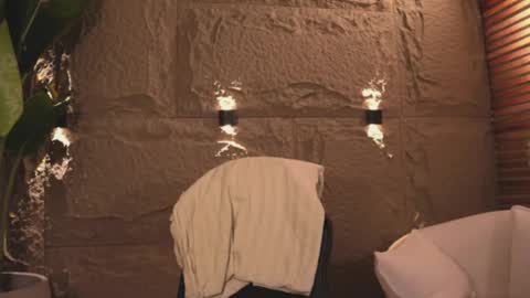 Snapshot of logan_varela chatting on 03.06.25 logan_varela online show from 03.06.25