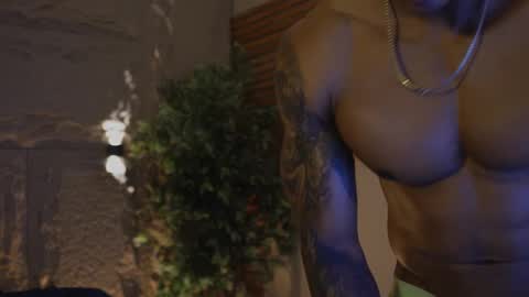 Snapshot of logan_varela chatting on 10.03.25 logan_varela online show from 10.03.25