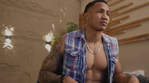 logan_varela online show from 02.08.26