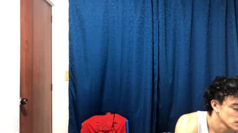 Snapshot of logan_x3 chatting on 02.26.25 Logan online show from 02.26.25
