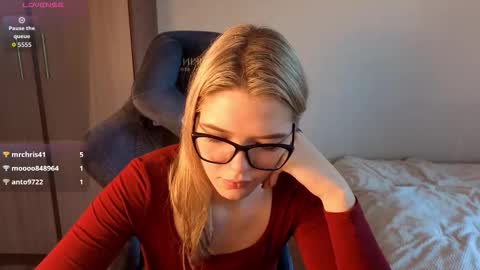 Logan and Katana online show from 09.12.25