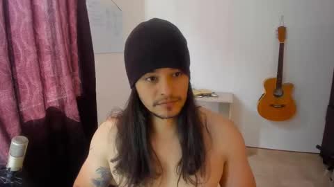 Snapshot of loganhot22 chatting on 03.08.25 Logan online show from 03.08.25