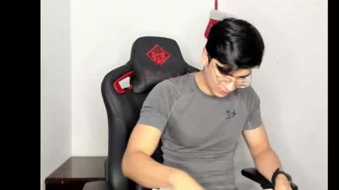 Snapshot of logannick chatting on 12.13.24 Logan online show from 12.13.24