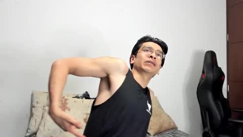 Snapshot of logannick chatting on 11.26.25 Logan online show from 11.26.25