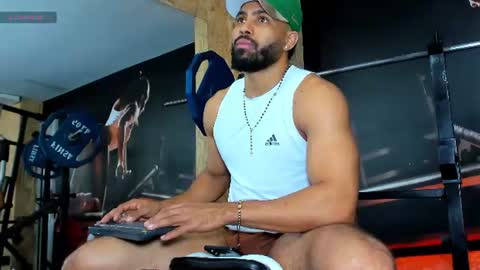 U can call me Logan online show from 07.18.26