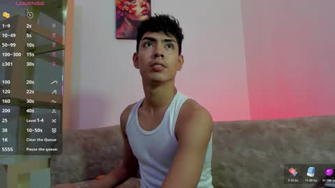 logantwink18 online show from 01.12.26