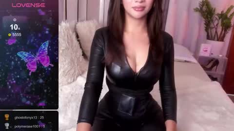 Mistress L online show from 11.14.25