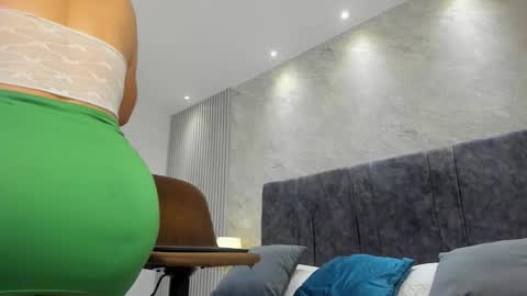 Lola Sweet online show from 11.09.25