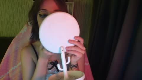 lola online show from 01.03.25