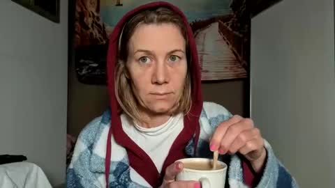 lola_belgium online show from 05.17.26