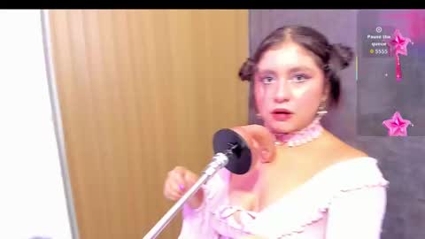 lola online show from 10.11.25