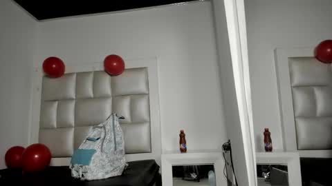 lola_js online show from 04.29.26