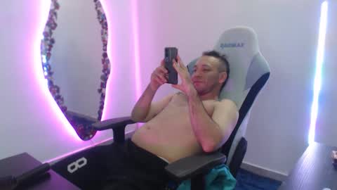 Lola online show from 03.26.26