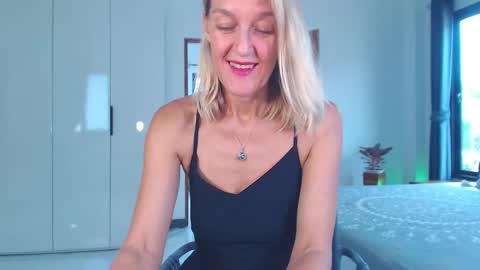 Lola online show from 01.09.26