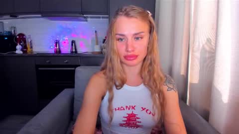 lolabani675452 online show from 09.14.25