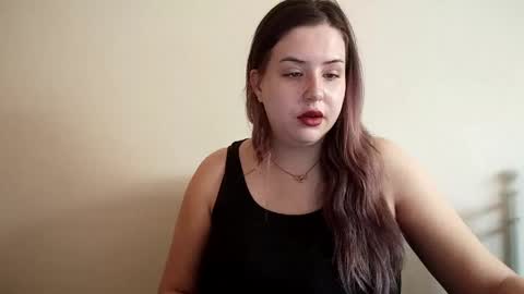 Lola online show from 04.14.26