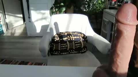 Snapshot of lolalustful chatting on 03.03.25 Lola Lustful online show from 03.03.25