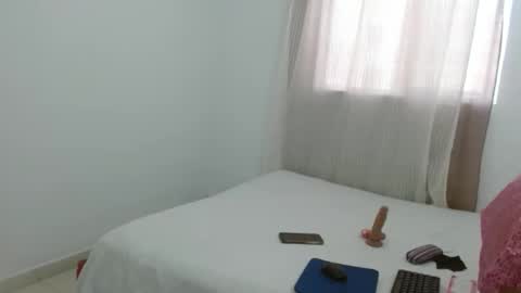 lolascarlettt online show from 11.08.25