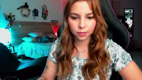 Snapshot of lolaverse chatting on 06.30.26 Lola doll online show from 06.30.26