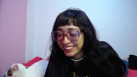 Snapshot of lolitabitchhorney_ chatting on 01.10.25 Lolita online show from 01.10.25