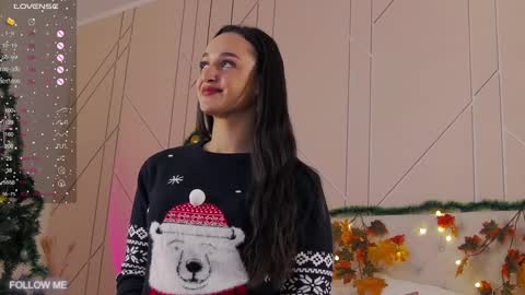 Snapshot of lolly_neal chatting on 12.24.24 Lolly online show from 12.24.24