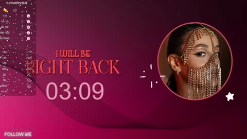 Snapshot of lolly_neal chatting on 12.24.24 Lolly online show from 12.24.24