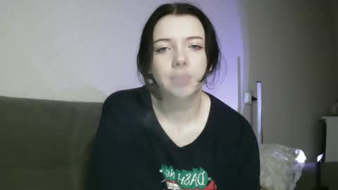 Snapshot of lollylol11 chatting on 11.22.25 Lilly online show from 11.22.25