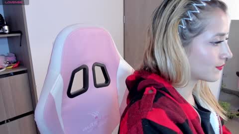 Lolly online show from 12.31.24