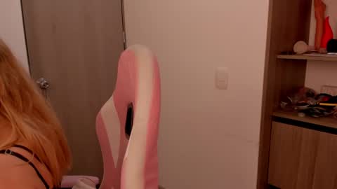 Lolly online show from 02.15.25