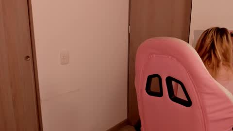 Lolly online show from 02.25.25