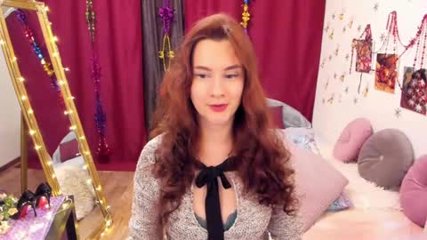 LoloMercier online show from 01.01.25