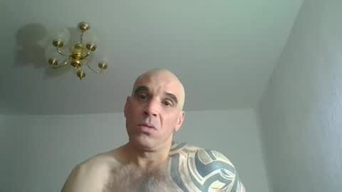 Snapshot of lolotatto chatting on 04.05.26 lolotatto online show from 04.05.26
