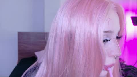 Kari online show from 06.08.26