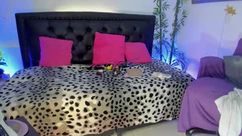 Snapshot of lonely_shewolf chatting on 01.13.26 Jennifer online show from 01.13.26