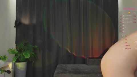 Shy EvaStreams are everyday 9 AM - 3 PM GMT 3  online show from 10.29.25