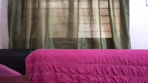 TOPwithEXTRABiG online show from 11.17.25