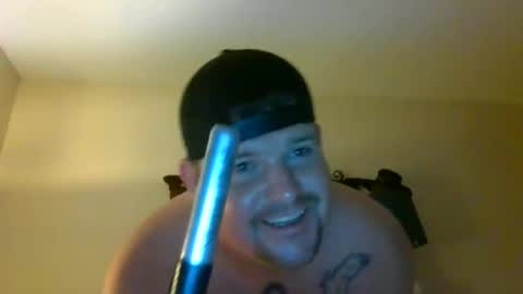 Snapshot of longlastingviking chatting on 10.25.25 longlastingviking online show from 10.25.25