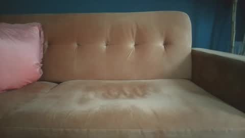 Snapshot of longwet1 chatting on 01.07.25 longwet1 online show from 01.07.25