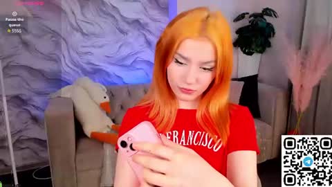 Snapshot of lonny_peach chatting on 06.28.26 Luna online show from 06.28.26
