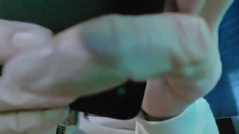 Londoncashmere69  online show from 02.19.25