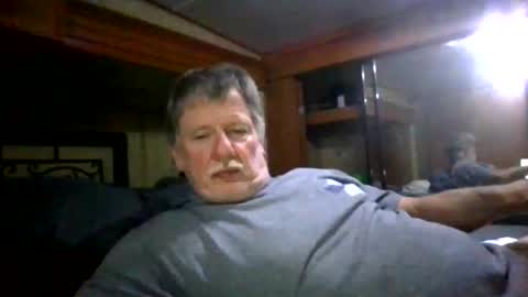 Snapshot of lookingagain181 chatting on 10.29.25 lookingagain181 online show from 10.29.25