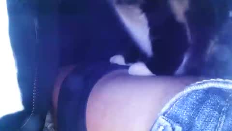 lookingforcougars500 online show from 11.30.25