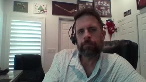 lookyherre online show from 04.29.26