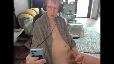 loomie online show from 03.20.26