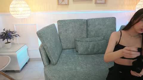 Loona Nyx online show from 09.17.25