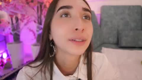 Loona Nyx online show from 10.11.25