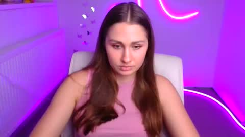 Lora online show from 11.11.25